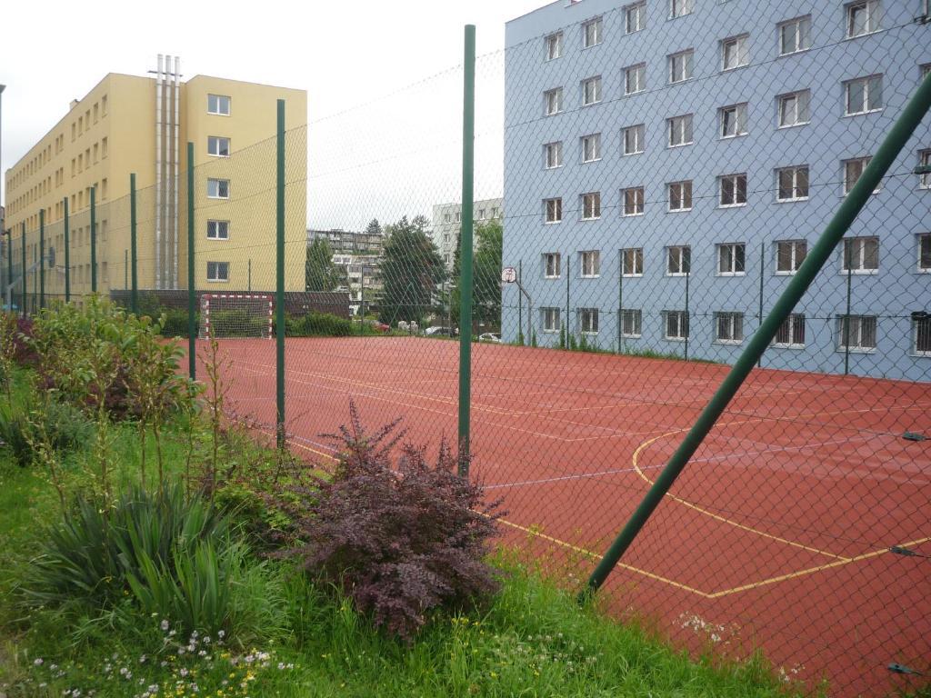 Koleje J.A.Komenskeho Brünn Exterior foto