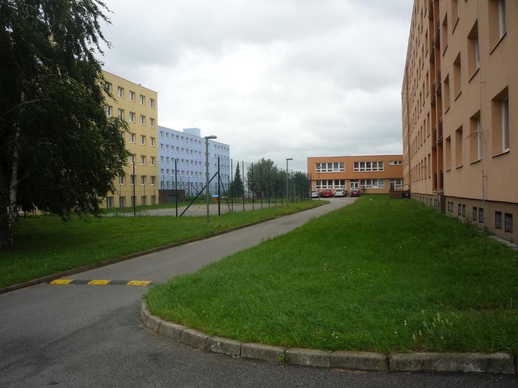 Koleje J.A.Komenskeho Brünn Exterior foto
